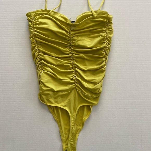 Express Body Contour Ruched Body Suit - Picture 6 of 6